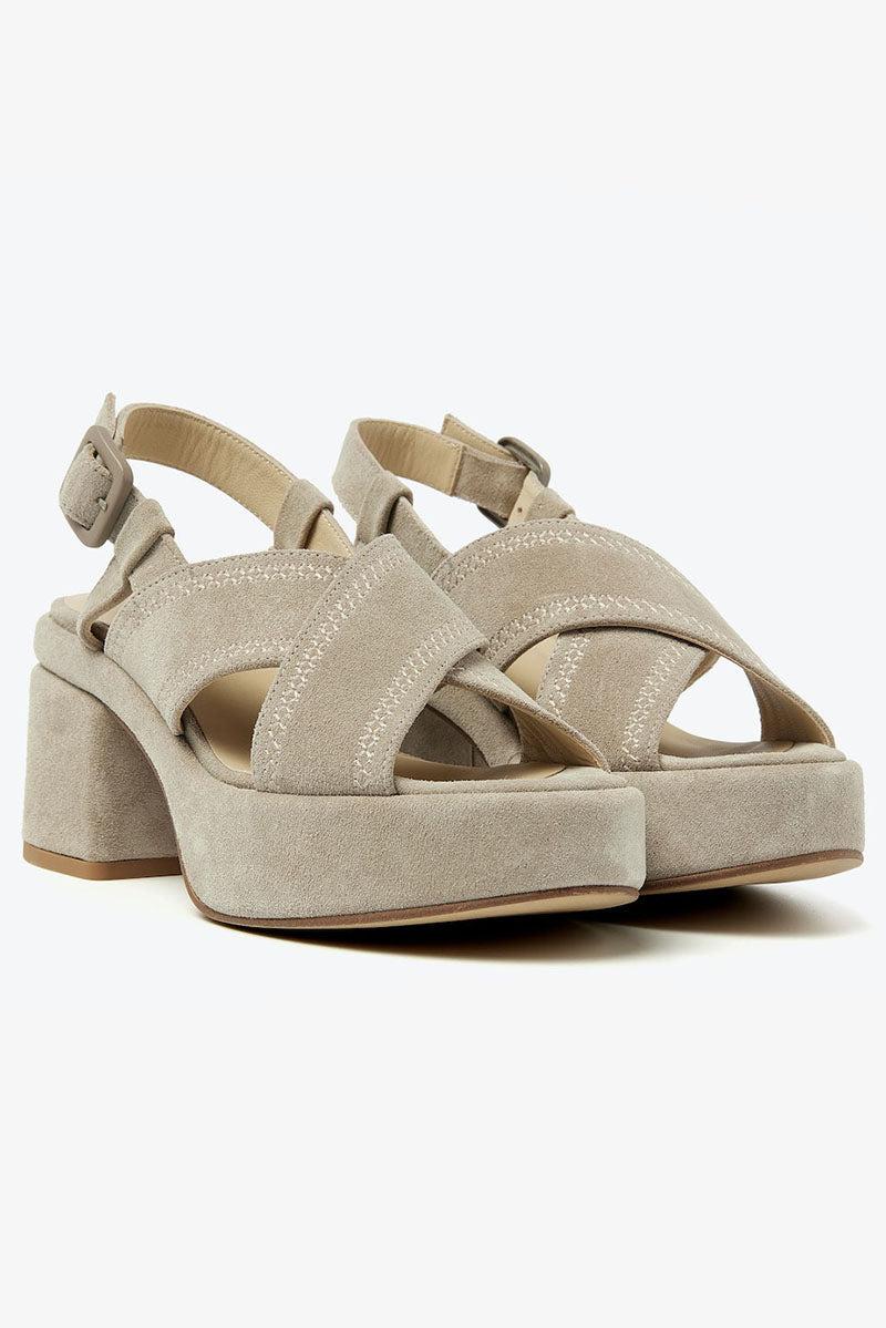 Elia paisley sandals