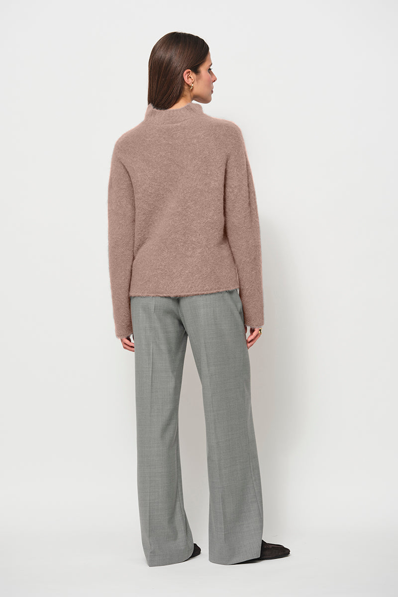Raised V-neck cardigan