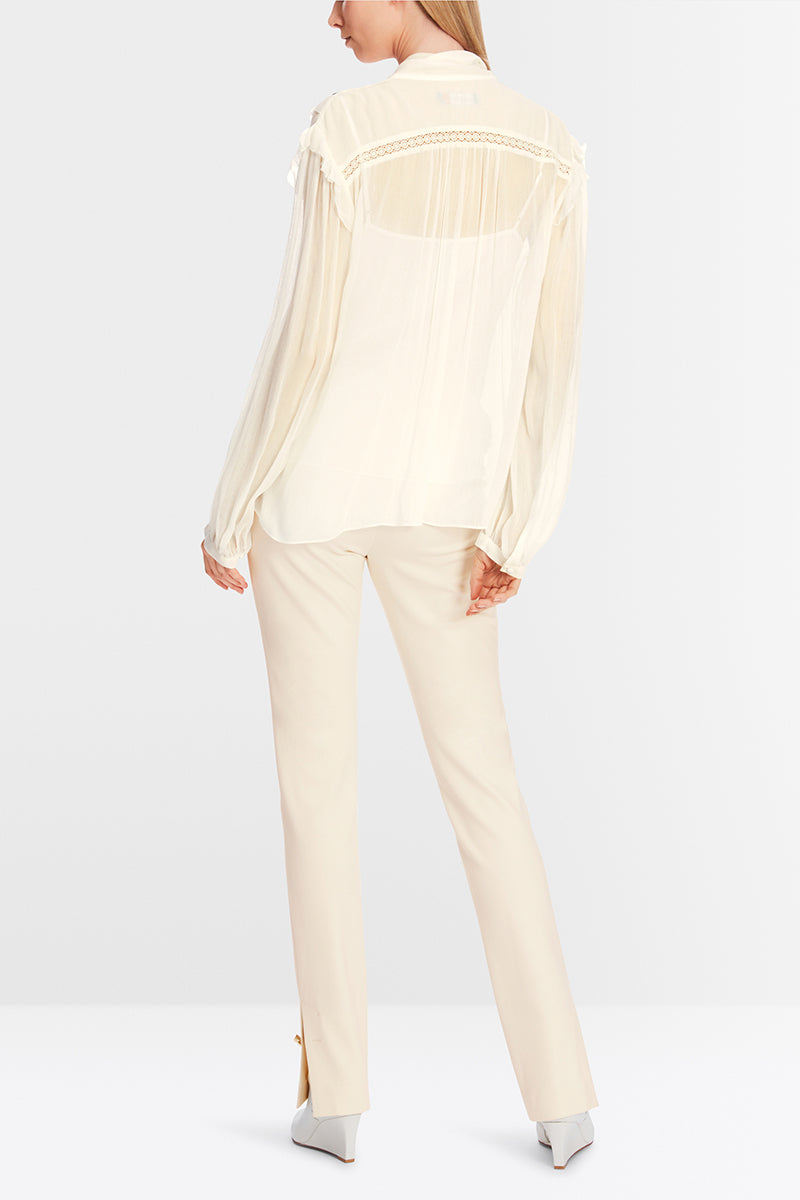 Romantic viscose blouse