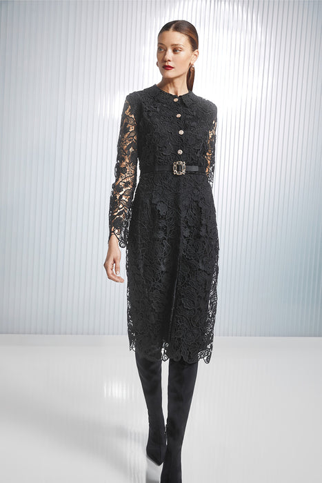 Dress with guipure lace