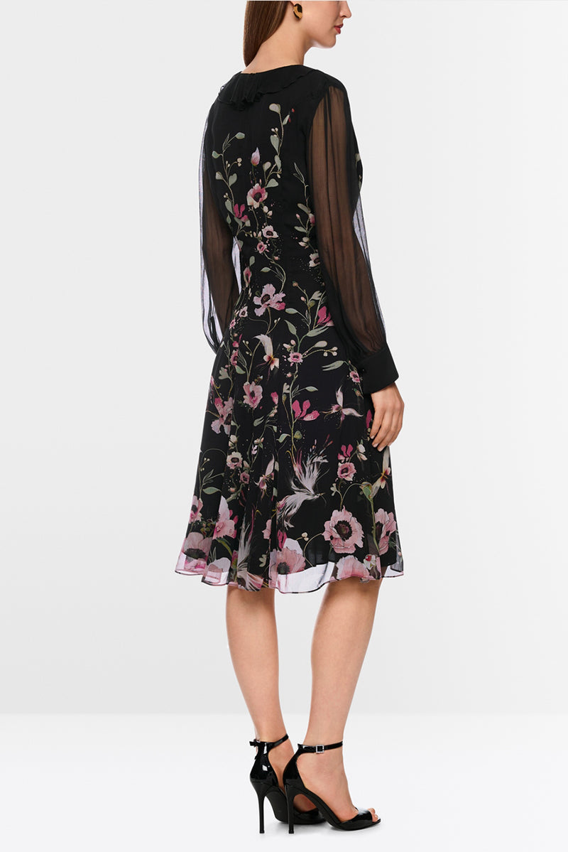 Airy dress with floral pattern