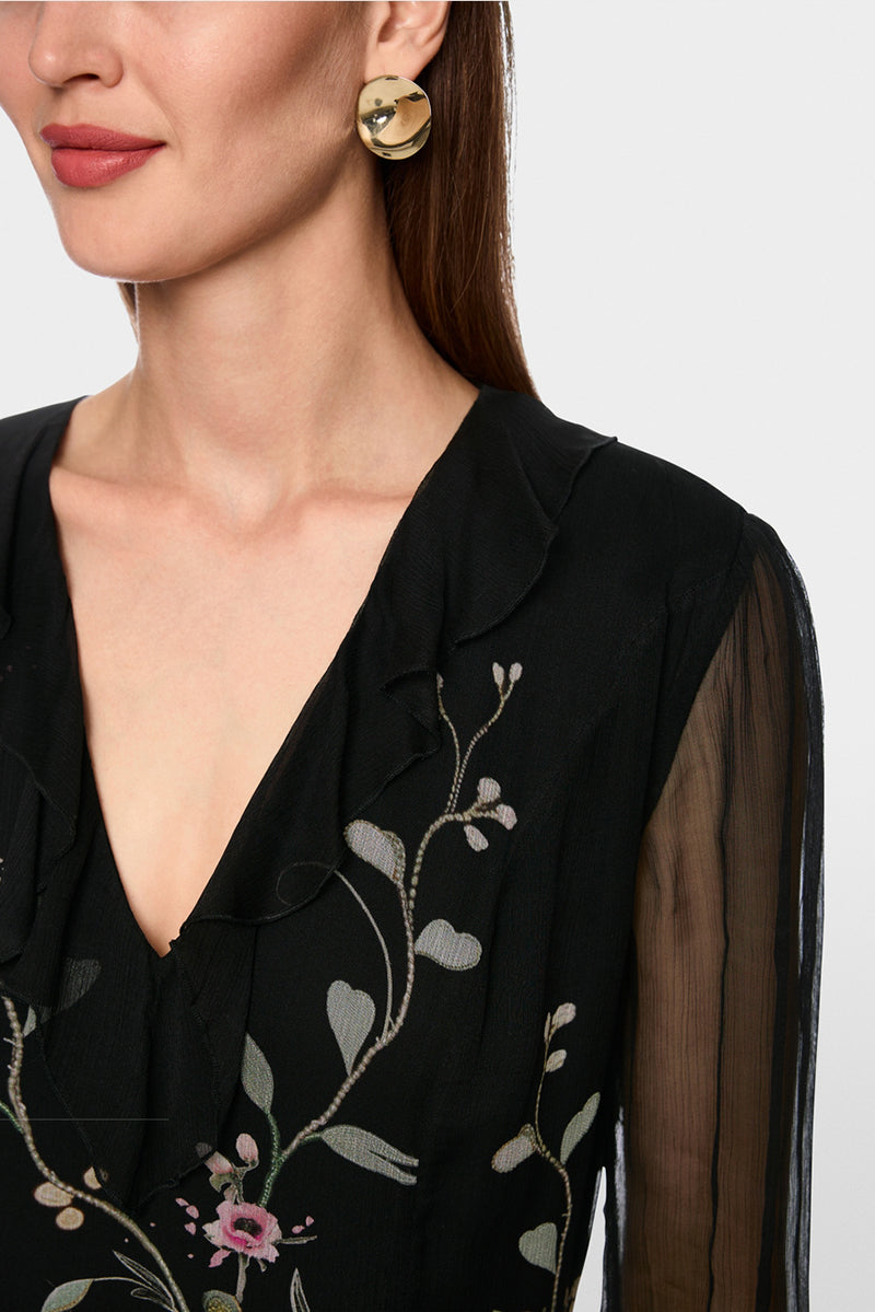 Airy dress with floral pattern