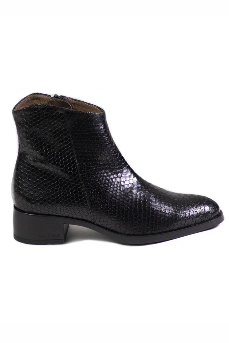 Bonjour 01 heeled ankle boots