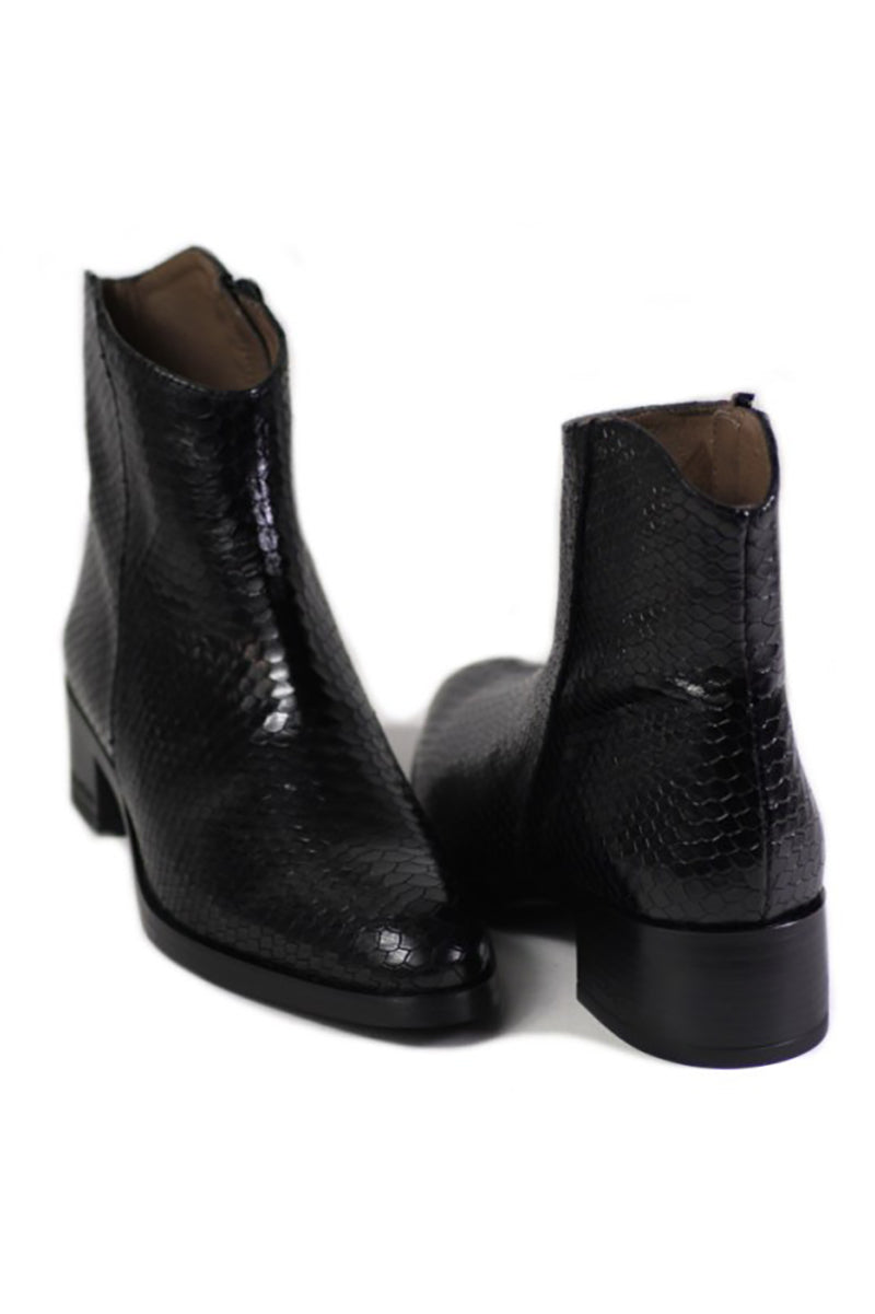 Bonjour 01 heeled ankle boots
