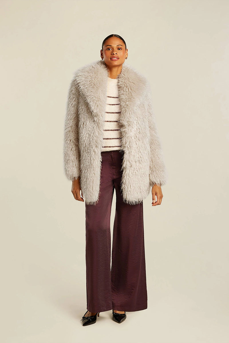 ESMERALDA short coat