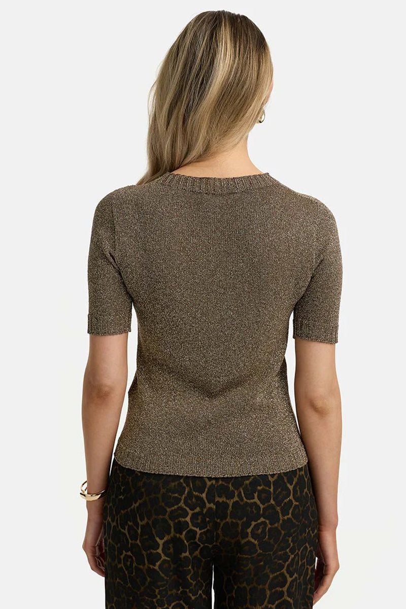 Pullover in glitter yarn