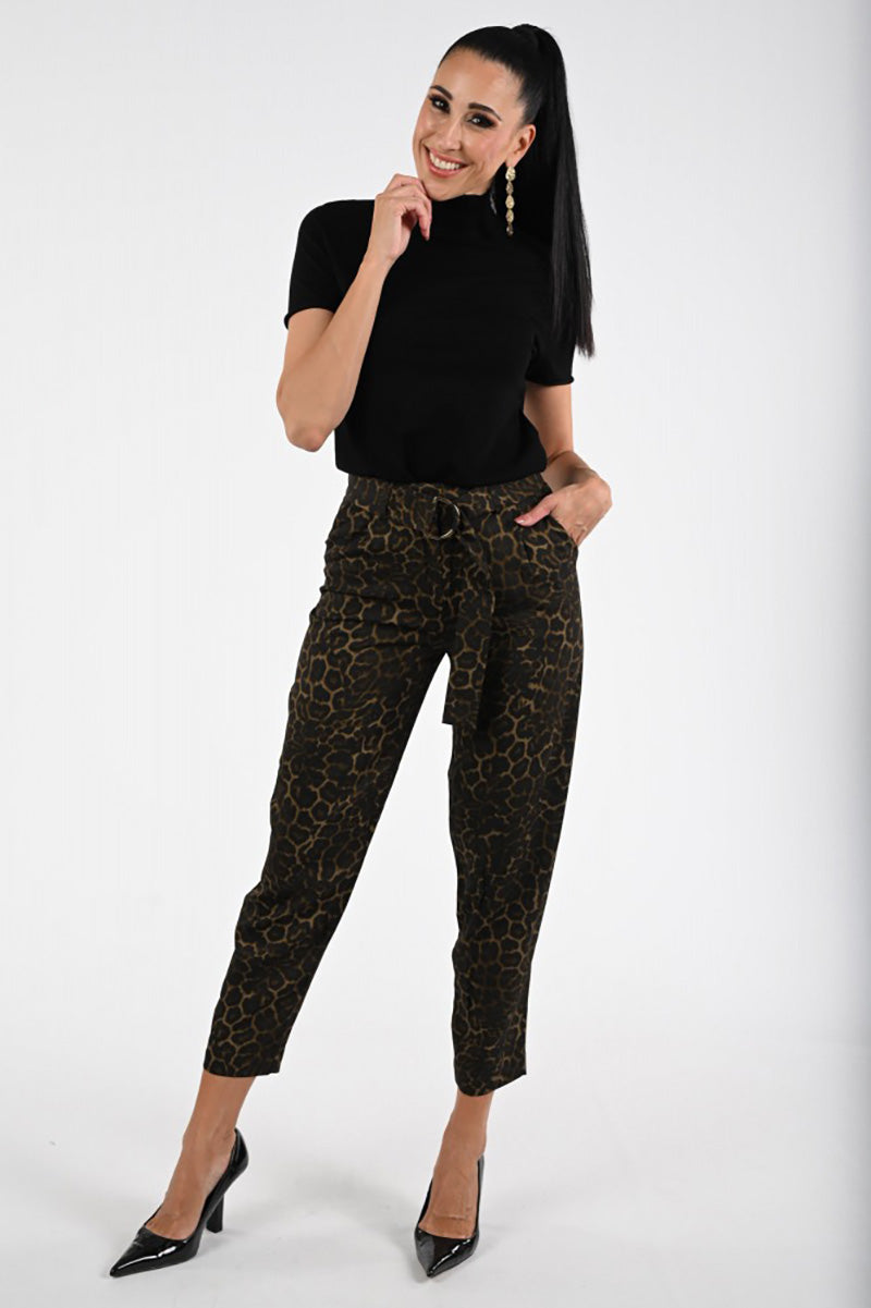 Trousers in viscose twill