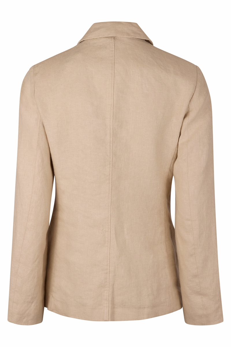 Linnea Blazer