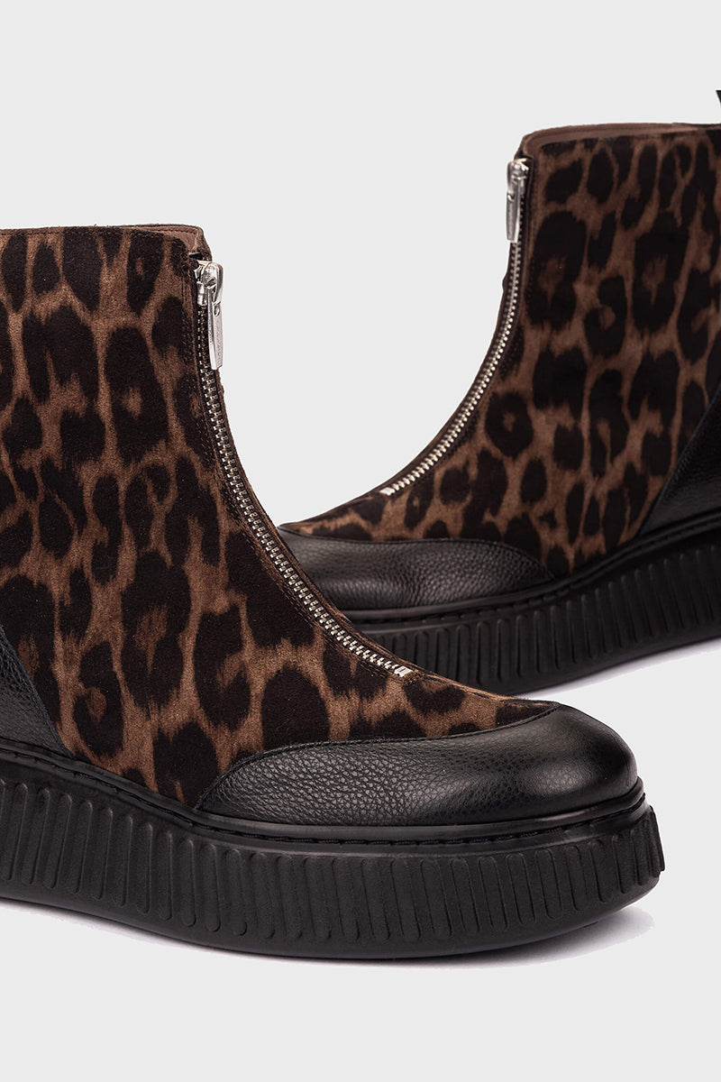Xfly 02 zip-front boots