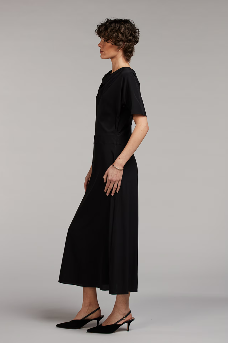 Jessa, Dress