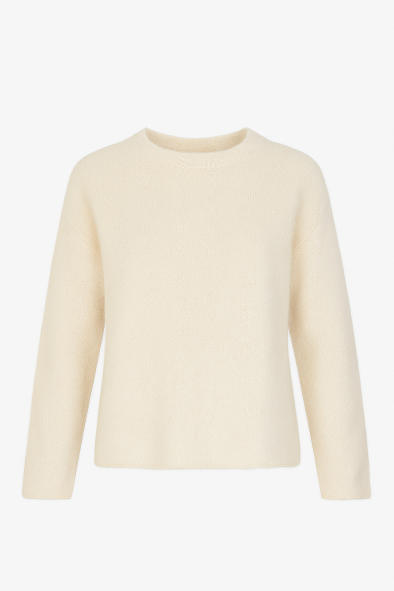 Long sleeve crew neck sweater