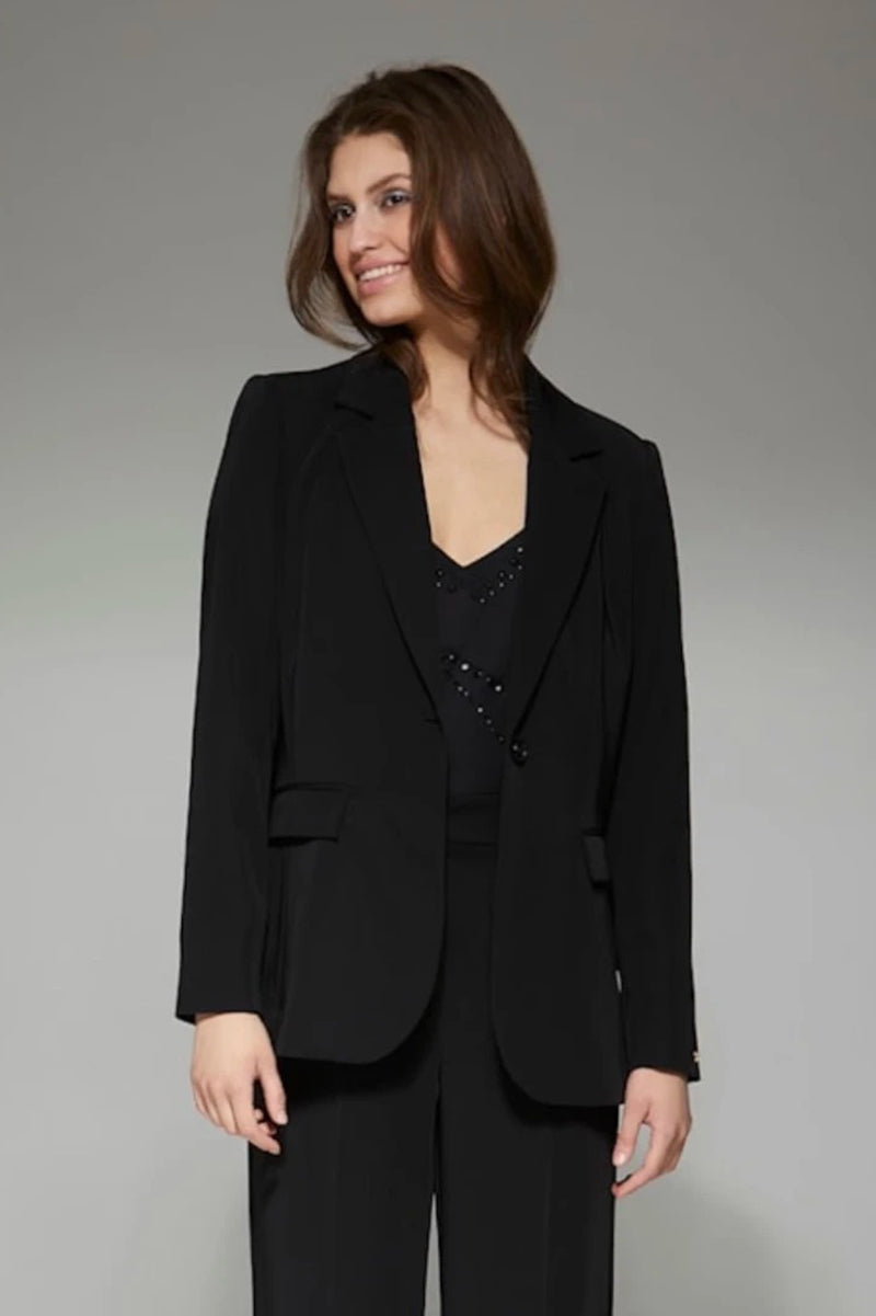 Mova blazer