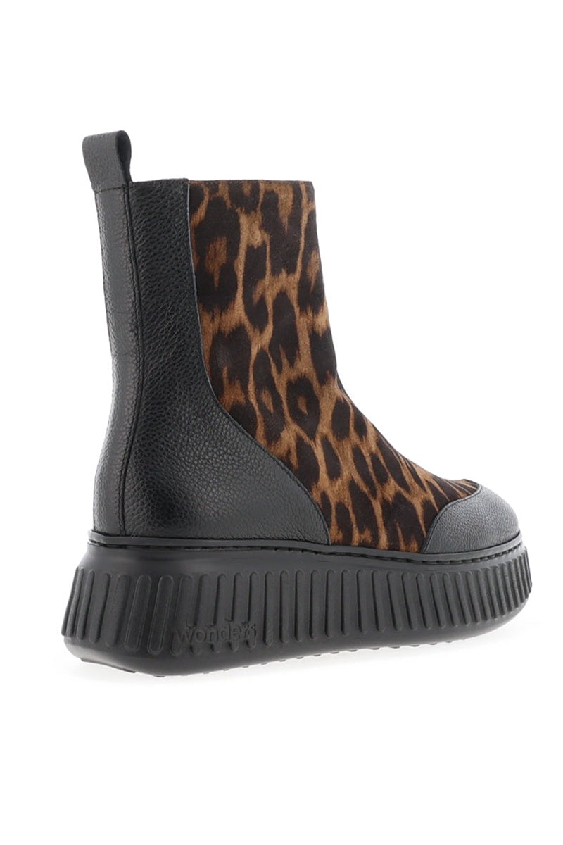 Xfly 02 zip-front boots