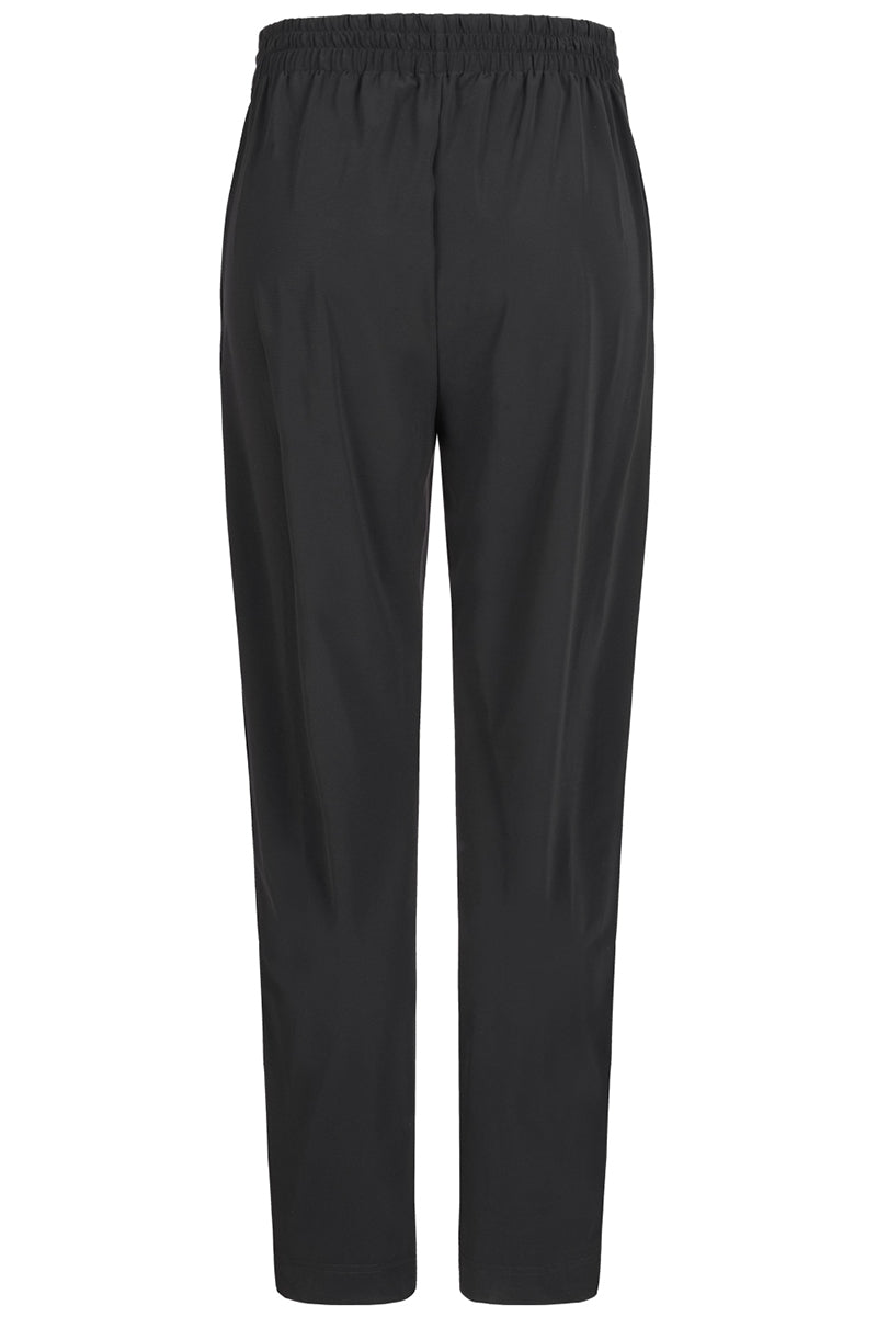 Buxur frá Zeitlos by Luana