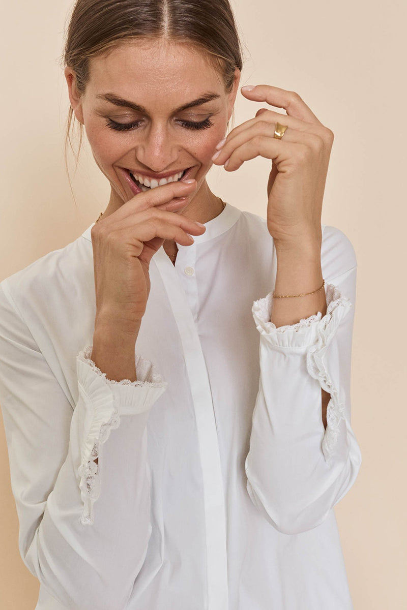 Skyrta frá Mos Mosh