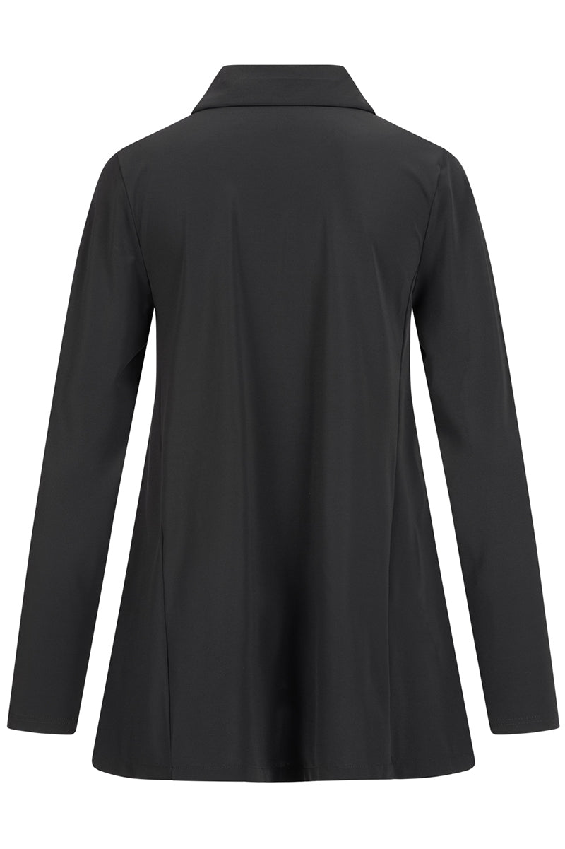 Jakki frá Zeitlos by Luana