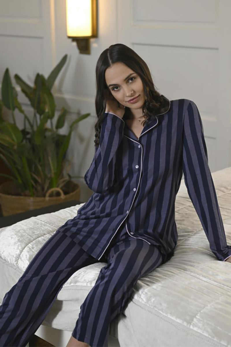 Pajamas with a button-through top
