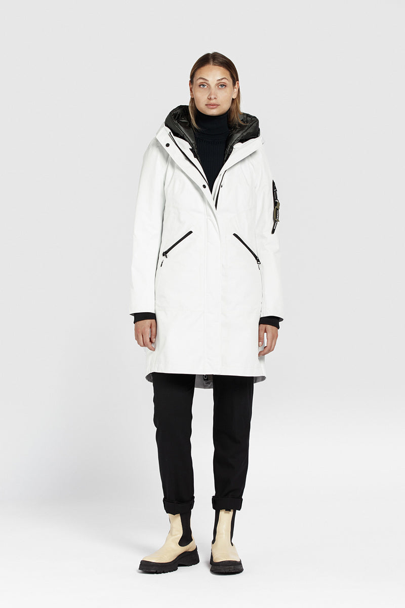 Creenstone úlpa með góðri hettu. 