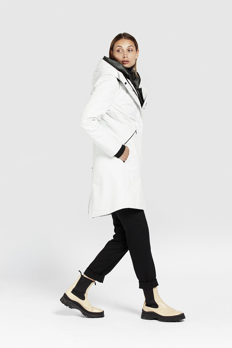 Creenstone úlpa með góðri hettu. 