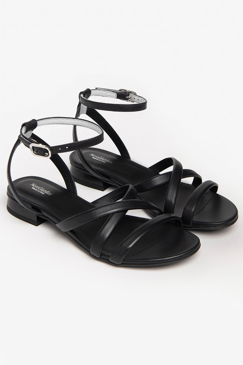 Donna sandals