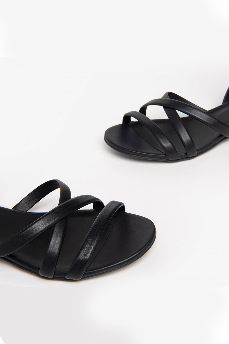 Donna sandals