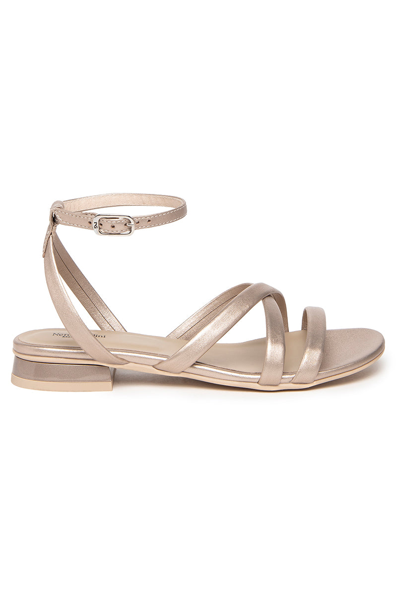 Donna sandals