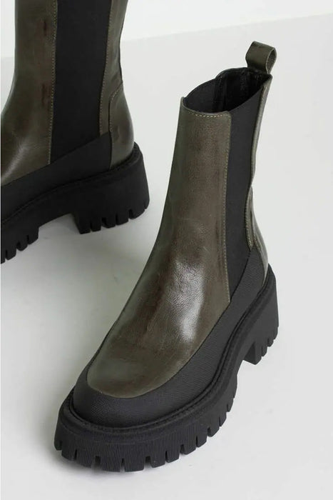 Harper boots